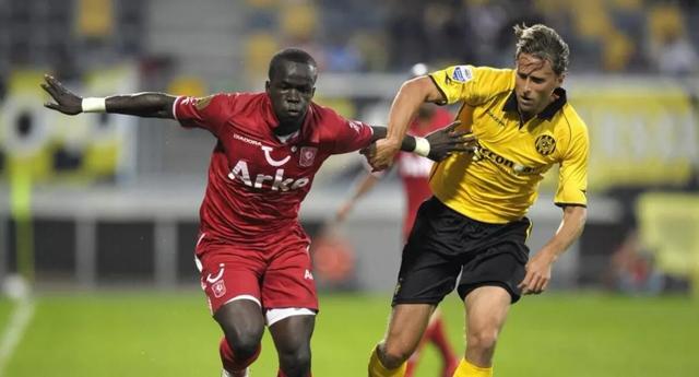 并在关键时 并在关键时