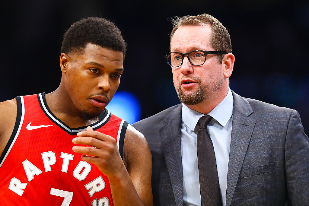 这个年轻小 这个年轻小