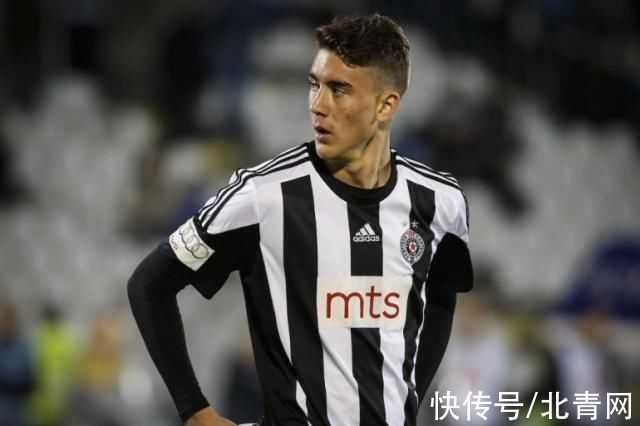 球迷的距离 球迷的距离